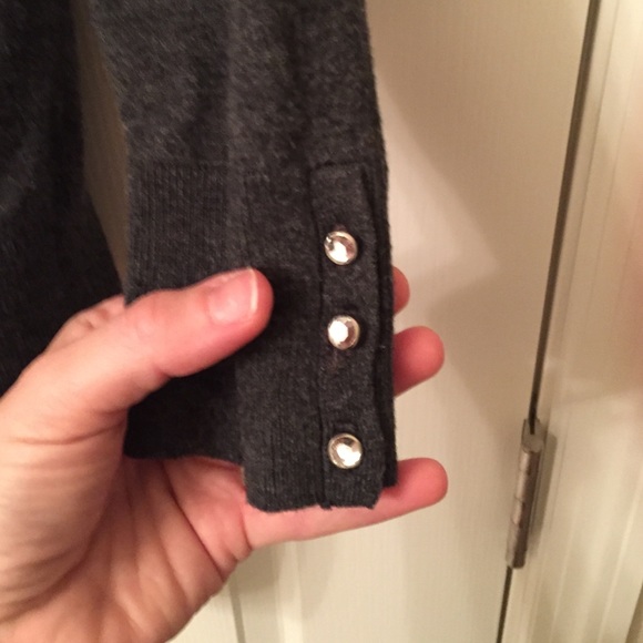 SOLD IN BUNDLE - Picture 3 of 4