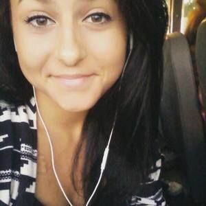 Meet your Posher, Briana