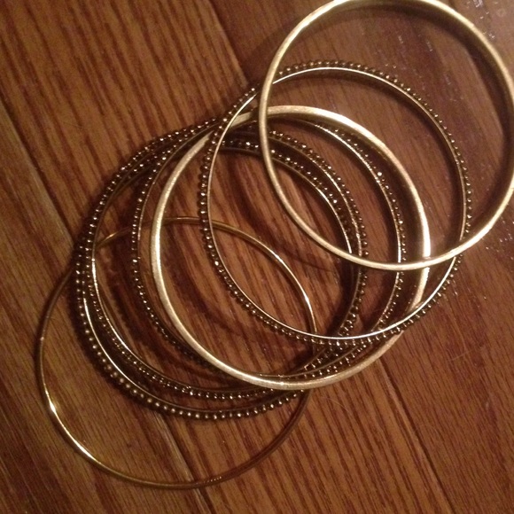 Bracelets - Picture 2 of 2