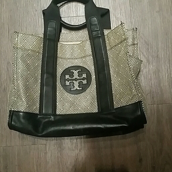 Tory burch tote