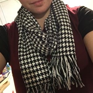 Perfect fall scarf!
