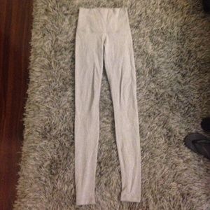 GRAY HIGHWAISTED LULULEMONS