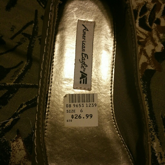 Flats - Picture 2 of 3