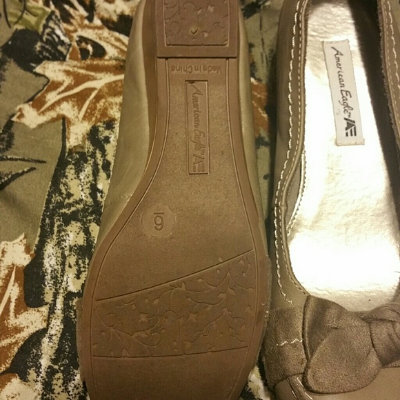 Flats - Picture 3 of 3