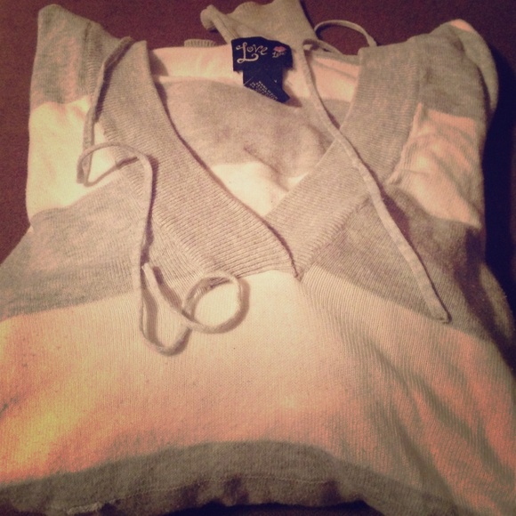 🍁gray&white sweatshirt with hood