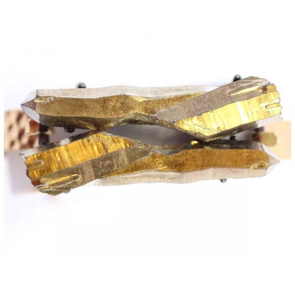 Gold Metal Druzy Bracelet - Picture 2 of 4