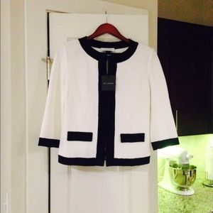 NWT $1420 St. John Black and White Tweed Jacket