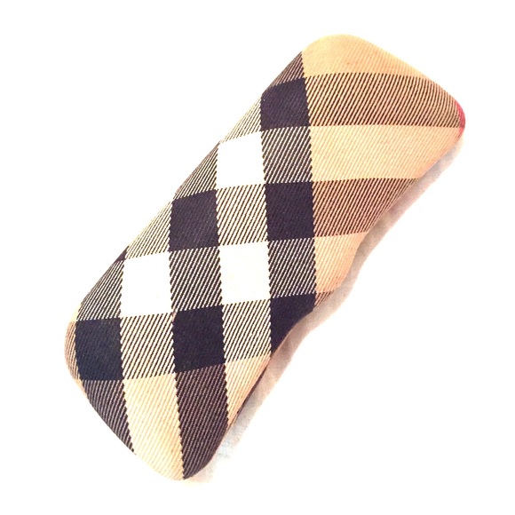 BURBERRY GLASSES CASE