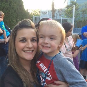 Meet your Posher, Jennifer