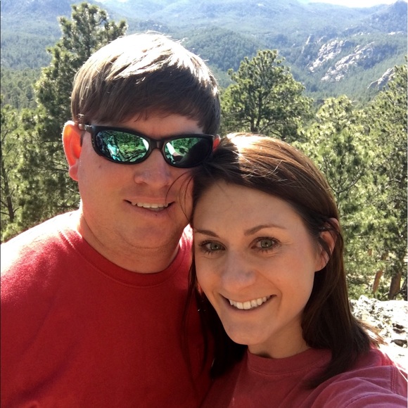 Meet your Posher, Elizabeth - Picture 5 of 5