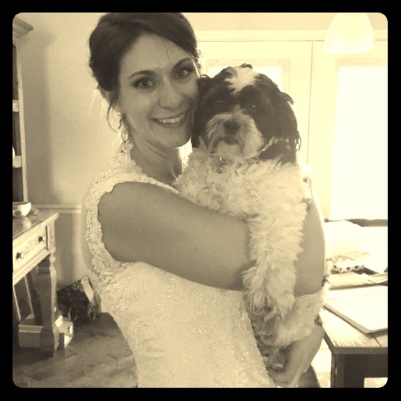 Meet your Posher, Elizabeth - Picture 2 of 5