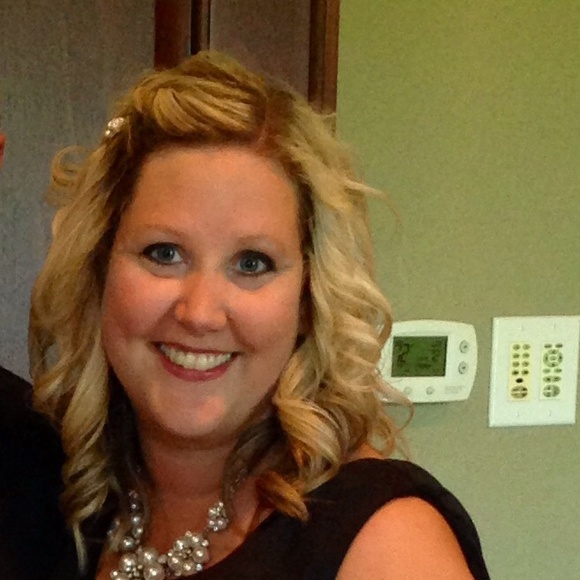 Meet your Posher, Allison