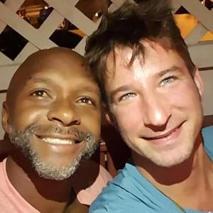 Meet your Posher, Lionell