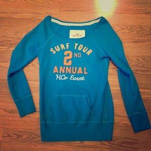 Hollister pull over sweatshirt