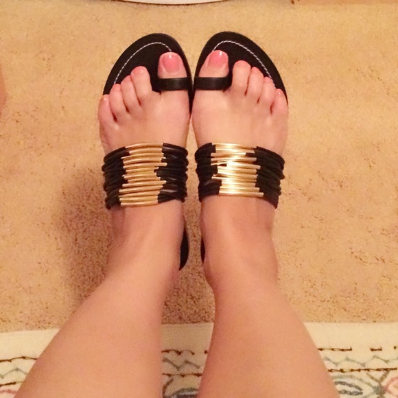 Tory Burch Mignon Rings Strappy Flat Sandal, Black - Picture 4 of 4