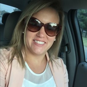 Meet your Posher, Paige