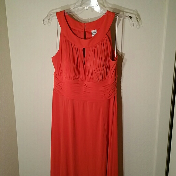 Orange sleeveless maxi dress
