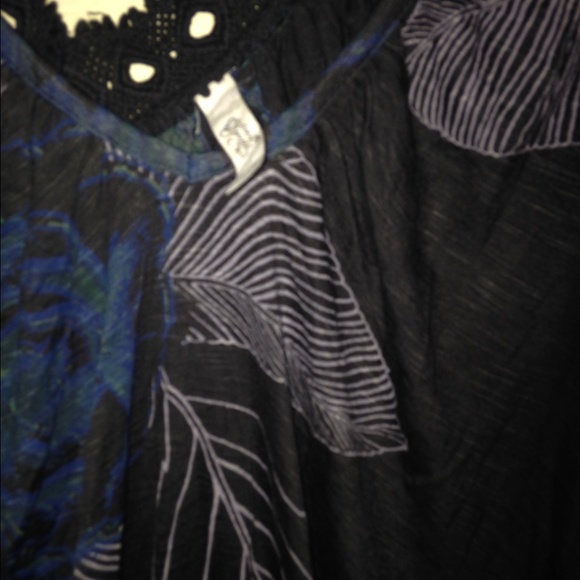 Free People Cold Shoulder - Picture 2 of 4