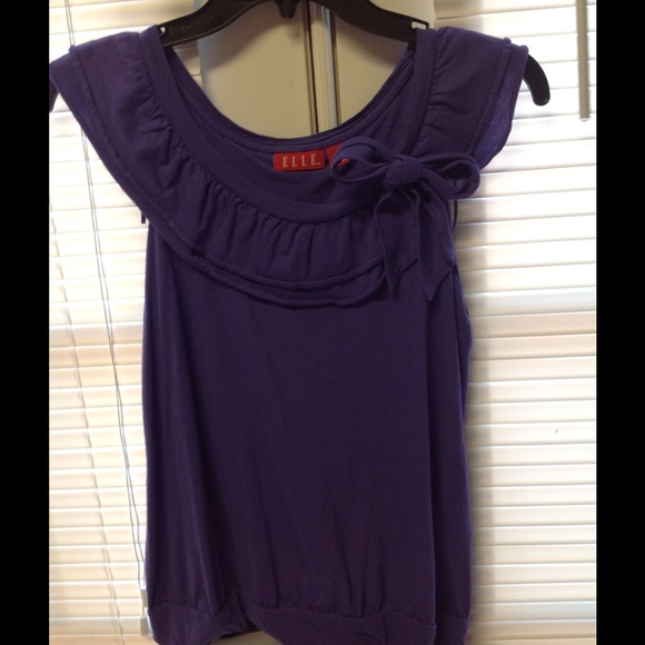 Beautiful Elle purple top