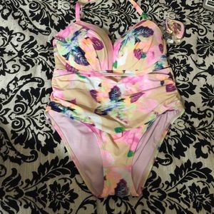 Victoria's Secret swimsuit!👙