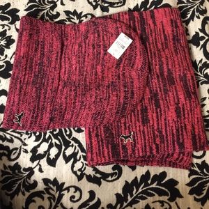 Victoria's Secret scarf set!