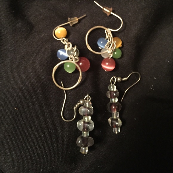 2 pair of earrings