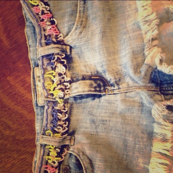 SOLD! - Picture 4 of 4