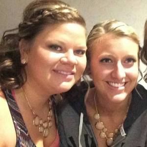Meet your Posher, Kelli