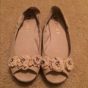 Flats with rhinestone flowers & peep toe!
