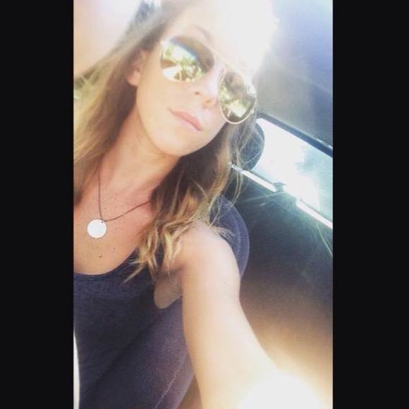 Meet your Posher, Karissa