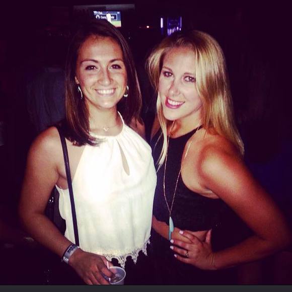 Meet your Posher, Lauren