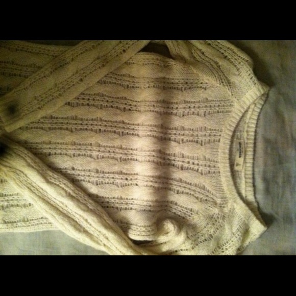 Abercrombie & Fitch Sweater