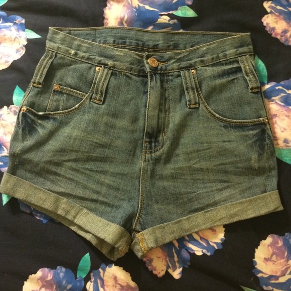 Urban outfitters BDG high waisted shorts