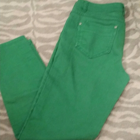 Green skinny jeans