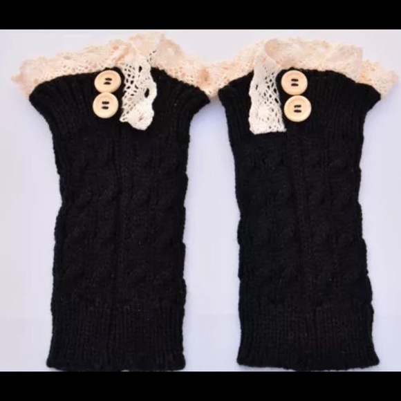 This lot includes two pairs of these boot socks!