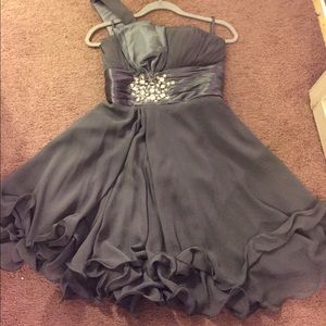 Dress that can be worn to special events!