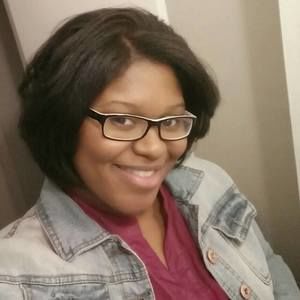 Meet your Posher, Kamari