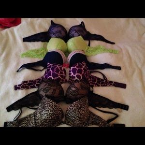 VICTORIA SECRET assorted bras