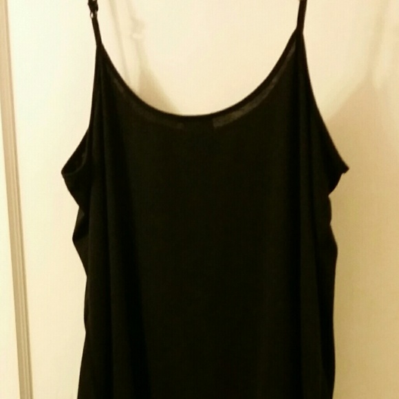 **Traded** Full Tilt crochet trim cami - Picture 4 of 4