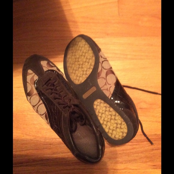 Shoes - Picture 2 of 2