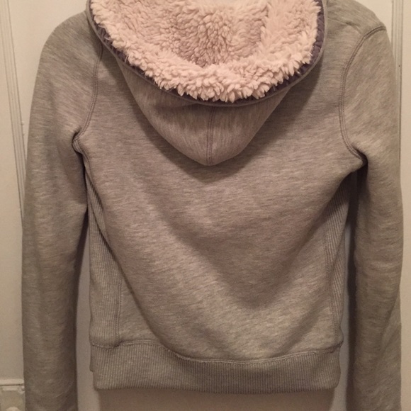 Fur lined zip up hoodie - Picture 3 of 4