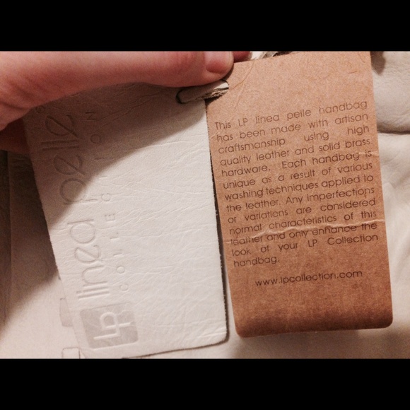 Linea Pelle Alyssa Collection Clutch! - Picture 9 of 15