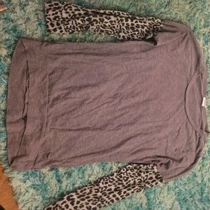 PINK Victoria's Secret LEOPARD long-sleeve shirt