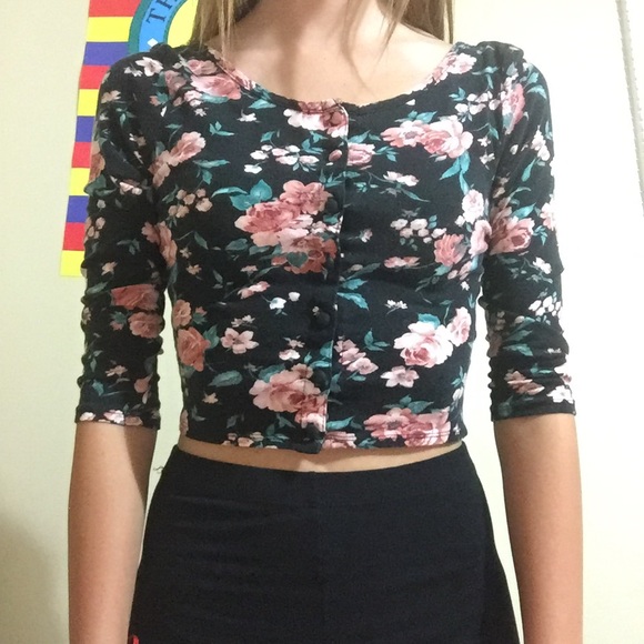 crop top