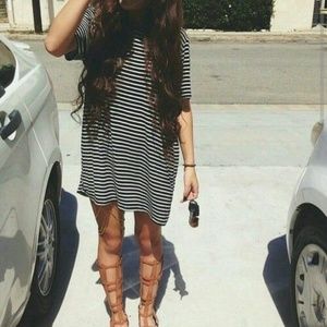 {brandy melville t-shirt dress}