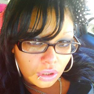 Meet your Posher, Nina