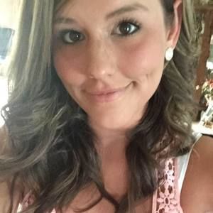 Meet your Posher, Corinne