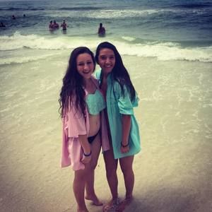 Meet your Posher, Brooke