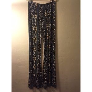 Novella royale Janis bells