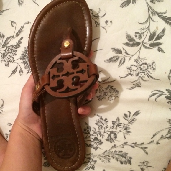 Tory burch sandals